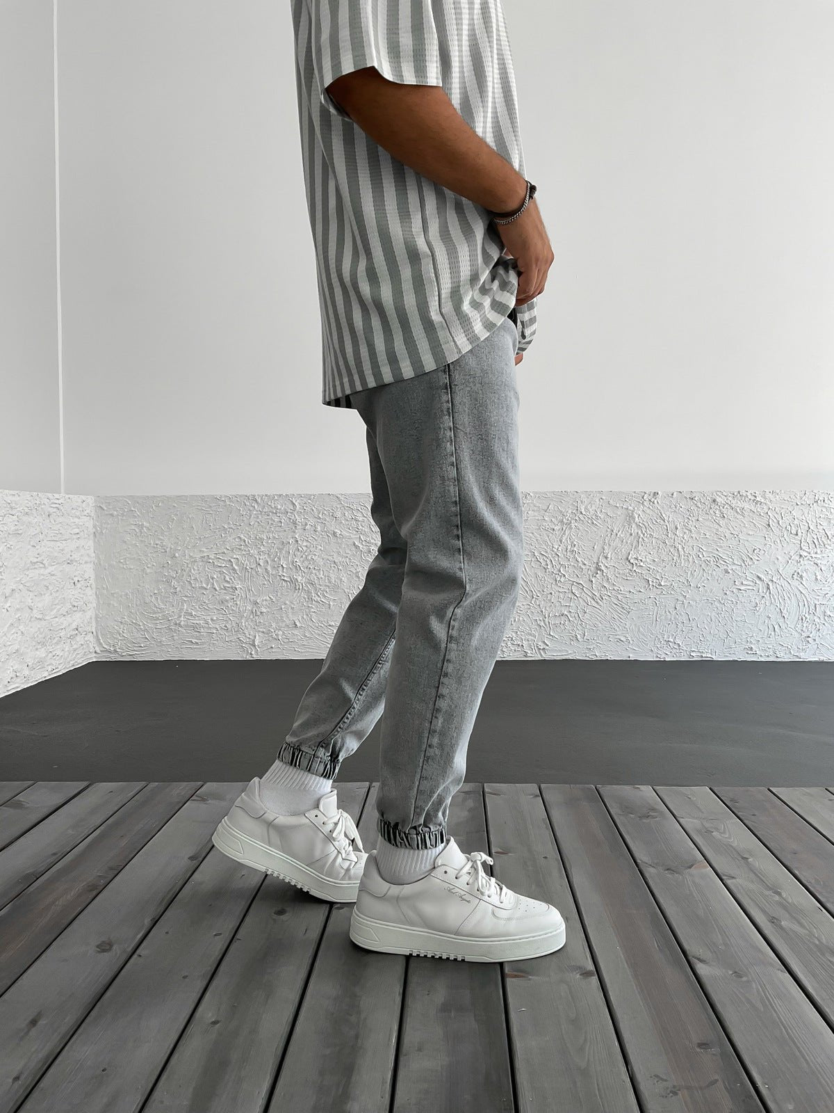 Grau Jogger Hose BB6841 – von Baggymann | Streetwear für Damen & Herren
